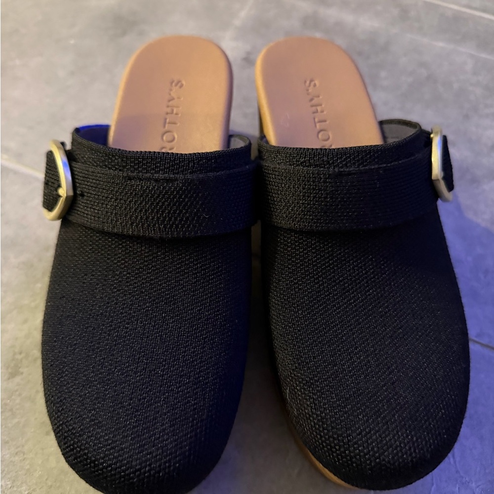 Rothy's The Classic Clog in Black Size 6.5